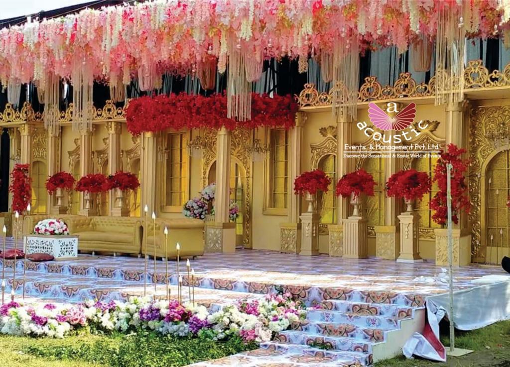 Wedding-stage-decoration